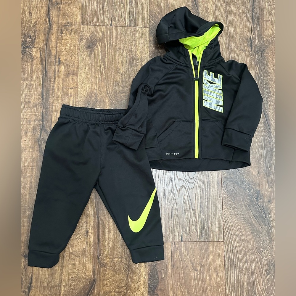 Dri Fit Nike Jogger Set